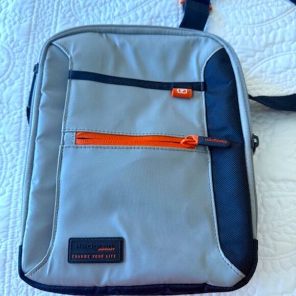 hedgren connect passage bag - Picture 1 of 3